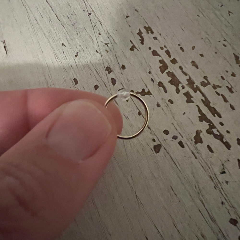 Gold Open Ring - Picture 2 of 3